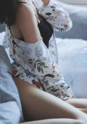 日本无码黄人妻一区二区_国产剧在线观看高清