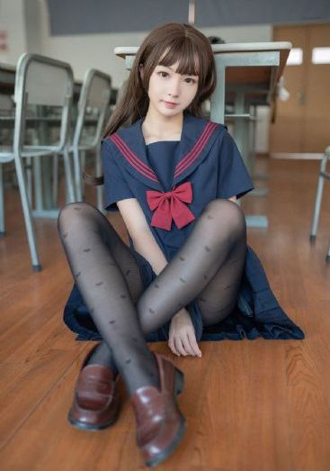 头像欧美复古男温柔_720手机在线观看