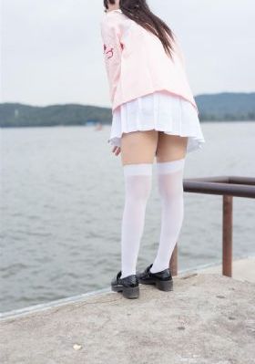 欧美图区清纯亚洲狼人_BD英语在线播放观看